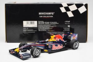 Red Bull Racing Renault RB5 #5 S. Vettel Showcar 2010 Minichamps 1:18 153100175 Metal — billede 6 af 6