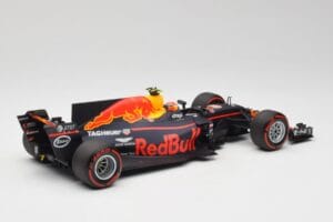 Red Bull Racing RB13 Tag Heuer #33 M. Verstappen Australian GP 2017 Minichamps 1:18 110170033 Resin — billede 2 af 7