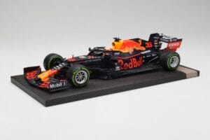 Red Bull RB15 #33 M. Verstappen German GP Winner Wet 2019 Minichamps 1:18 113191133 Metal — billede 2 af 7