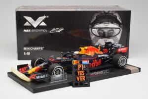 Red Bull RB16 #33 M. Verstappen Abu Dhabi GP Winner 2020 Minichamps 1:18 113201733 Metal — billede 6 af 6