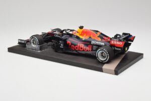 Red Bull RB16B #33 M. Verstappen Dutch GP Winner 2021 Minichamps 1:18 113212533 Metal — billede 5 af 7