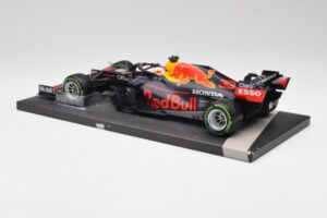 Red Bull RB16B #33 M. Verstappen Emilia Romagna GP Winner 2021 Minichamps 1:18 113210233T Metal — billede 5 af 6