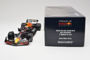 Red Bull RB18 #1 M. Verstappen Monaco GP 3rd Wet 2022 Minichamps 1:18 110220701 Metal — billede 7 af 7