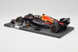 Red Bull RB18 #1 M. Verstappen Miami GP 2022 Winner Minichamps 1:18 113220301 Resin — billede 5 af 7
