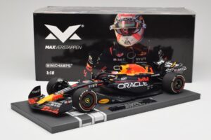 Red Bull RB19 Oracle #1 M. Verstappen Bahrain GP 2023 Winner Minichamps 1:18 113230201 Resin — billede 7 af 7