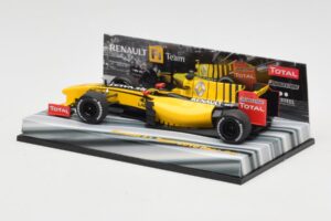 Renault R30 #11 R. Kubica Race Car 2010 Minichamps 1:43 403100081 Metal — billede 3 af 6
