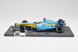 Renault R25 #5 F. Alonso Bahrain GP 2005 Minichamps 1:18 117050305 Resin