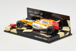 Renault R29 #8 N. Piquet Jr. Showcar F1 2009 Minichamps 1:43 400090078 Metal — billede 3 af 5