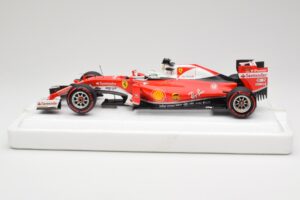 Scuderia Ferrari SF16-H #5 S. Vettel Italian GP 2016 BBR 1:18 BBR181625 Metal — billede 3 af 7