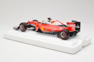 Scuderia Ferrari SF16-H #5 S. Vettel Italian GP 2016 BBR 1:18 BBR181625 Metal — billede 5 af 7