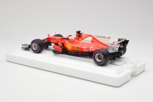 Scuderia Ferrari SF70H #5 S. Vettel Winner Australian GP 2017 BBR 1:18 BBR181705 Metal — billede 5 af 7