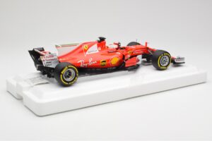 Scuderia Ferrari SF70H #5 S. Vettel Winner Australian GP 2017 End of Race BBR 1:18 BBR181705-E Metal — billede 2 af 7