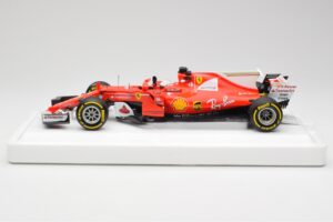 Scuderia Ferrari SF70H #5 S. Vettel Winner Australian GP 2017 End of Race BBR 1:18 BBR181705-E Metal — billede 3 af 7