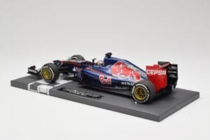 Scuderia Toro Rosso STR10 Renault #33 M. Verstappen Australian GP 2015 Minichamps 1:18 117150033 Resin — billede 5 af 7