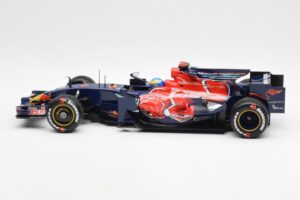 Scuderia Toro Rosso STR3 #11 S. Bourdais F1 2008 Minichamps 1:18 150080014 Metal — billede 3 af 6