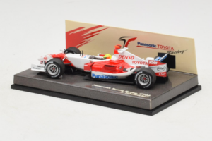 Toyota TF105 #17 R. Schumacher Panasonic Toyota Racing F1 2005 Minichamps 1:43 AM58296 Metal — billede 3 af 5