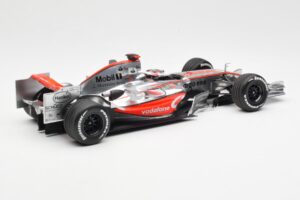 McLaren MP4-22 Mercedes #1 F. Alonso Showcar 2007 Minichamps 1:18 533071871 Metal — billede 2 af 6