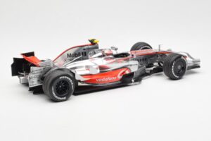 McLaren MP4-23 Mercedes #23 H. Kovalainen 2008 Minichamps 1:18 530081823 Metal — billede 2 af 6