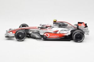McLaren MP4-23 Mercedes #23 H. Kovalainen 2008 Minichamps 1:18 530081823 Metal — billede 3 af 6
