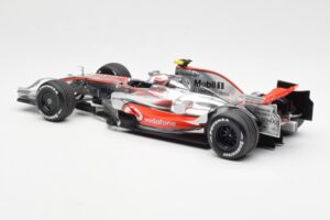 McLaren MP4-23 Mercedes #23 H. Kovalainen 2008 Minichamps 1:18 530081823 Metal — billede 5 af 6