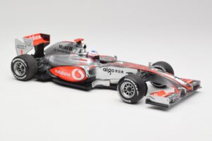 McLaren MP4-25 Vodafone #1 J. Button F1 2010 Minichamps 1:18 530101871-R1 Metal — billede 4 af 7