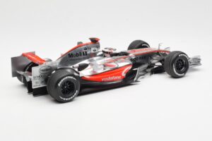 McLaren MP4-22 Mercedes #1 F. Alonso Presentation Valencia 2007 Minichamps 1:18 538071871 Metal — billede 2 af 6