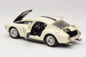 Ferrari 250 GT SWB Berlinette #19 Tour de France Automobile 1961 Eagles Race 1:18 6500 Metal — billede 5 af 8