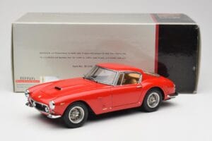 Ferrari 250 GT SWB Rød CMC 1:18 M-046 Metal — billede 6 af 6