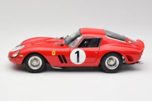 Ferrari 250 GTO #1 P. Rodriguez / W. Mairesse Paris 1000km 1962 CMC 1:18 M-254 Metal — billede 3 af 6