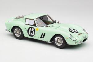 Ferrari 250 GTO #15 S. Moss / G. Hill Goodwood 1962 CMC 1:18 M-247 Metal — billede 4 af 6