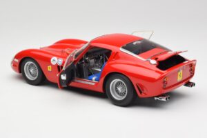 Ferrari 250 GTO #18 P. Rodriguez Daytona Continental 3 Hours Winner 1963 Kyosho 1:18 08438F Metal — billede 5 af 8