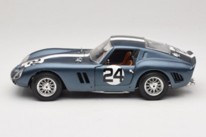 Ferrari 250 GTO #24 Blå Hvid Stribe 1962 Bburago 1:18 3011-B2 Metal — billede 4 af 8