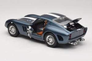 Ferrari 250 GTO #24 Blå Hvid Stribe 1962 Bburago 1:18 3011-B2 Metal — billede 5 af 8