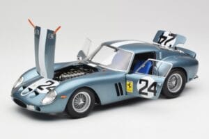 Ferrari 250 GTO #24 P. Rodriguez 12 Hours of Sebring GT3.0 Winner 1962 Kyosho 1:18 08438D Metal — billede 2 af 8