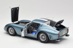 Ferrari 250 GTO #24 P. Rodriguez 12 Hours of Sebring GT3.0 Winner 1962 Kyosho 1:18 08438D Metal — billede 5 af 8