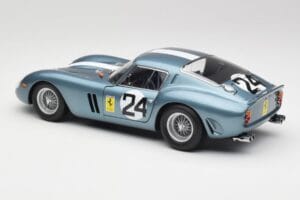 Ferrari 250 GTO #24 P. Rodriguez 12 Hours of Sebring GT3.0 Winner 1962 Kyosho 1:18 08438D Metal — billede 7 af 8