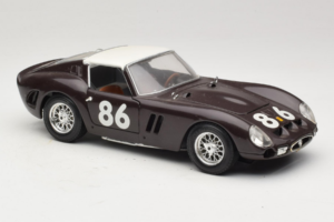 Ferrari 250 GTO #86 Sort Bburago 1:18 3011-B1 Metal — billede 6 af 8
