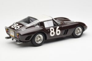 Ferrari 250 GTO #86 Targa Florio 1962 CMC 1:18 M-156 Metal — billede 2 af 6