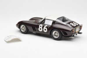 Ferrari 250 GTO #86 Targa Florio 1962 CMC 1:18 M-156 Metal — billede 5 af 6