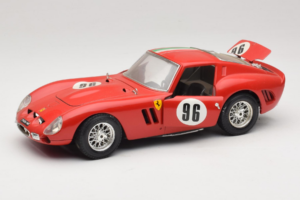 Ferrari 250 GTO #96 Rød Italiensk Flag 1962 Bburago 1:18 3011-P2 Metal — billede 2 af 8