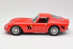 Ferrari 250 GTO Rød Bburago 1:18 3011 Metal — billede 4 af 8