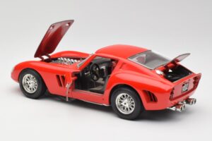 Ferrari 250 GTO Rød Bburago 1:18 3011 Metal — billede 5 af 8