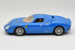 Ferrari 250 LM Blå Bburago 1:18 3033-B1 Metal — billede 4 af 8