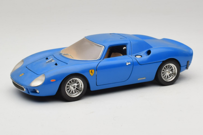 Ferrari 250 LM Blå Bburago 1:18 3033-B1 Metal