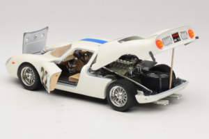 Ferrari 250 LM #22 Hvid 1965 Bburago 1:18 3333-W1 Metal — billede 5 af 8