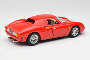 Ferrari 250 Le Mans Rød Bburago 1:18 3033 Metal — billede 3 af 8