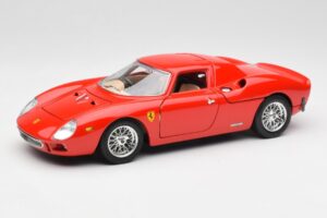 Ferrari 250 Le Mans Rød Bburago 1:18 3033 Metal