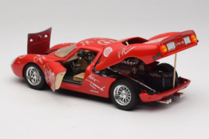 Ferrari 250 LM Rød Hvid Essen Autographs Begrænset Udgave Bburago 1:18 3033-P4 Metal — billede 5 af 8