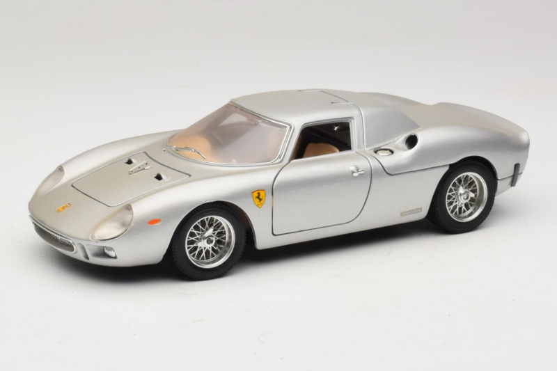 Ferrari 250 LM Sølv Bburago 1:18 3033-S1 Metal