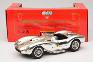 Ferrari 250 Testa Rossa Chrome Sølv Bburago 1:18 3007-C1 Metal — billede 8 af 8